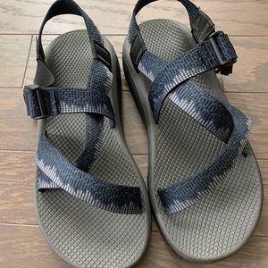 Chaco z/ cloud men’s outdoor sandals size 10